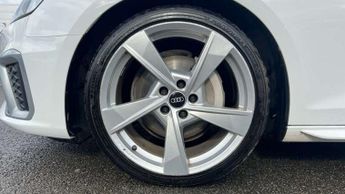 Audi A4 Avant 40 TFSI 204 S Line 5dr S Tronic