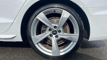 Audi A4 Avant 40 TFSI 204 S Line 5dr S Tronic