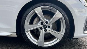Audi A4 Avant 40 TFSI 204 S Line 5dr S Tronic