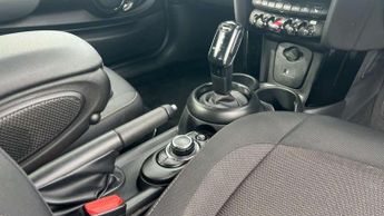 MINI Convertible 1.5 Cooper Classic 2dr Auto [Nav Pack]