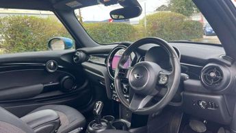 MINI Convertible 1.5 Cooper Classic 2dr Auto [Nav Pack]