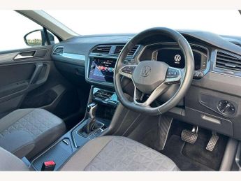 Volkswagen Tiguan 1.4 TSI eHybrid Life 5dr DSG