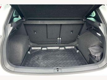 Volkswagen Tiguan 2.0 TDI R-Line 5dr DSG