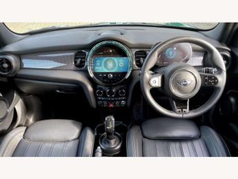MINI Hatchback 5dr 1.5 Cooper Exclusive 5dr Auto