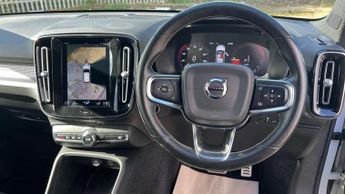 Volvo XC40 Recharge 1.5 T5 Recharge PHEV R DESIGN Pro 5dr Auto