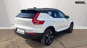 Volvo XC40 Recharge 1.5 T5 Recharge PHEV R DESIGN Pro 5dr Auto