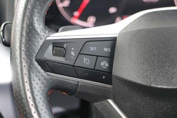 SEAT Arona 1.0 TSI 110 FR Sport 5dr DSG