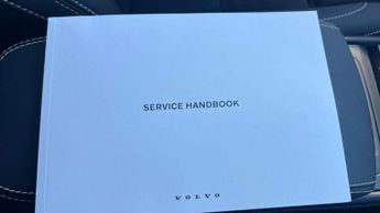 Volvo XC40 2.0 B4P Plus Dark 5dr Auto