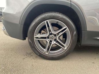 Mercedes-Benz GLB GLB 200 AMG Line 5dr 7G-Tronic