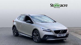 Volvo V40 T3 [152] Cross Country Pro 5dr Geartronic