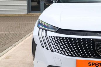 Peugeot 3008 1.2 Hybrid 136 GT 5dr e-DSC6