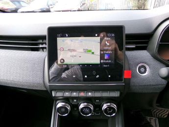 Renault Clio 1.6 E-TECH full hybrid 145 Techno 5dr Auto