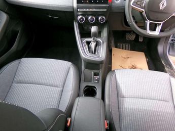 Renault Clio 1.6 E-TECH full hybrid 145 Techno 5dr Auto