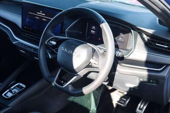 Skoda Octavia Estate 1.5 TSI 150 e-TEC Sportline 5dr DSG