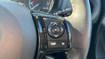 Toyota Yaris 1.5 Hybrid Icon Tech 5dr CVT