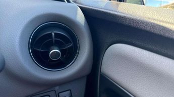 Toyota Yaris 1.5 Hybrid Icon Tech 5dr CVT