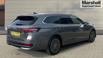 Volkswagen Passat Estate 1.5 TSI eHybrid 272 Elegance 5dr DSG