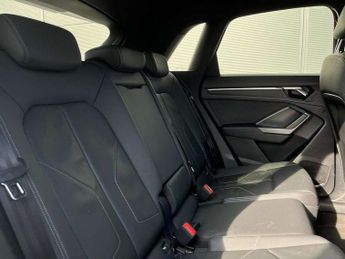 Audi Q3 35 TFSI Black Edition 5dr S Tronic [20" Alloy]