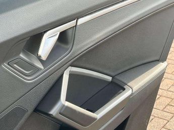 Audi Q3 35 TFSI Black Edition 5dr S Tronic [20" Alloy]