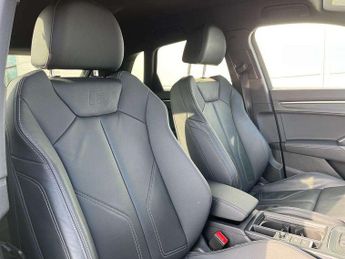 Audi Q3 35 TFSI Black Edition 5dr S Tronic [20" Alloy]