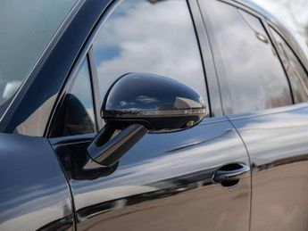 Porsche Macan Turbo 5dr PDK