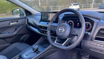 Nissan Qashqai 1.3 DiG-T MH 158 N-Connecta 5dr Xtronic