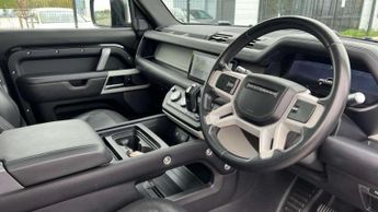 Land Rover Defender 3.0 D300 X-Dynamic HSE 110 5dr Auto