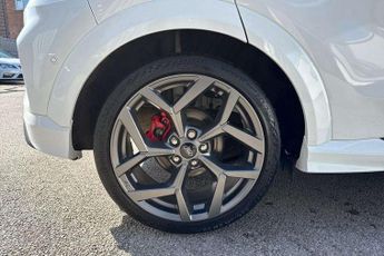 Ford Puma ST 1.0 EcoBoost Hybrid mHEV ST 5dr DCT