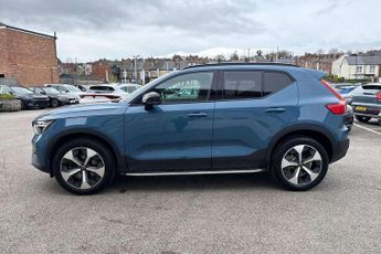 Volvo XC40 2.0 B3P Plus Dark 5dr Auto