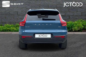 Volvo XC40 2.0 B3P Plus Dark 5dr Auto