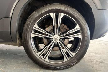 Volvo XC40 2.0 D4 [190] Inscription Pro 5dr AWD Geartronic