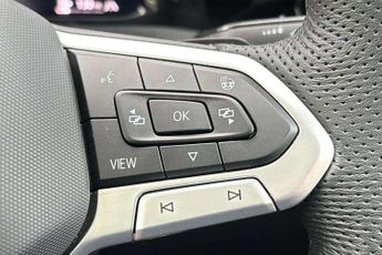 Volkswagen Golf 2.0 TDI 150 R-Line 5dr DSG