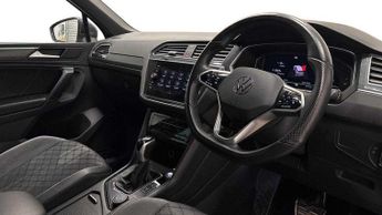 Volkswagen Tiguan 2.0 TDI 4Motion R-Line 5dr DSG