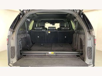 Land Rover Discovery 3.0 D300 Dynamic HSE 5dr Auto