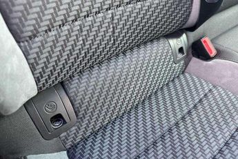 Volkswagen Golf 1.5 TSI EVO 150 R-Line 5dr DSG