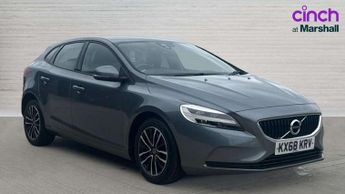 Volvo V40 T2 [122] Momentum 5dr