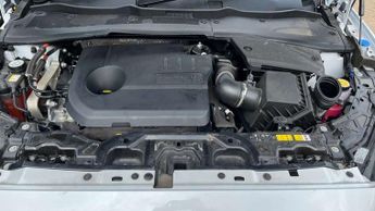 Jaguar E-Pace 1.5 P300e R-Dynamic SE Black 5dr Auto