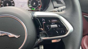 Jaguar E-Pace 1.5 P300e R-Dynamic SE Black 5dr Auto