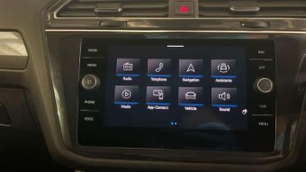 Volkswagen Tiguan Allspace 1.5 TSI Life 5dr DSG