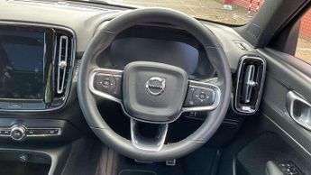 Volvo XC40 1.5 T3 [163] R DESIGN 5dr Geartronic