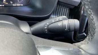 Volvo XC40 1.5 T3 [163] R DESIGN 5dr Geartronic