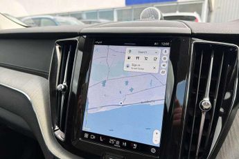 Volvo XC60 2.0 B5P Ultra Dark 5dr AWD Geartronic