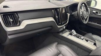 Volvo XC60 2.0 B5P Ultra Dark 5dr AWD Geartronic