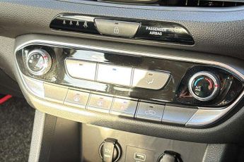 Hyundai I30 1.6 CRDi SE Connect 5dr