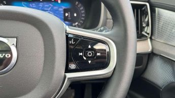 Volvo XC90 2.0 B5P Ultra Dark 5dr AWD Geartronic