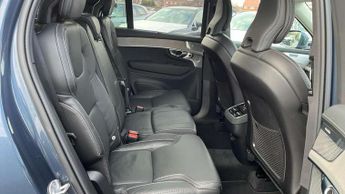 Volvo XC90 2.0 B5P Ultra Dark 5dr AWD Geartronic