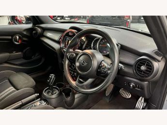 MINI Hatchback 5dr 1.5 Cooper Sport II 5dr Auto