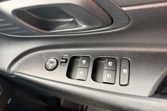 Hyundai i20 1.0T GDi 48V MHD SE Connect 5dr DCT