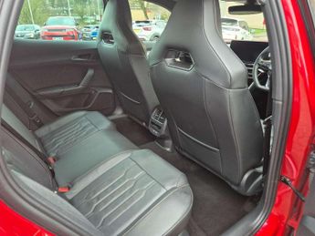 Cupra Formentor 1.4 eHybrid 204 V2 5dr DSG