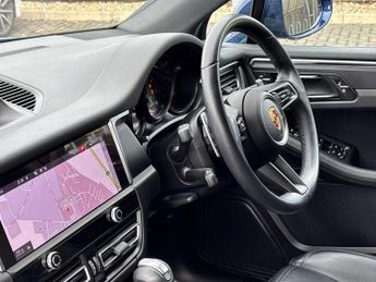 Porsche Macan 5dr PDK